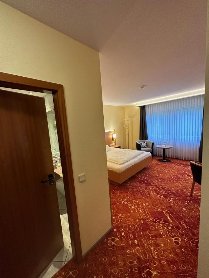 Hotel Restaurant Fischer เรมไชด์ ภายนอก รูปภาพ